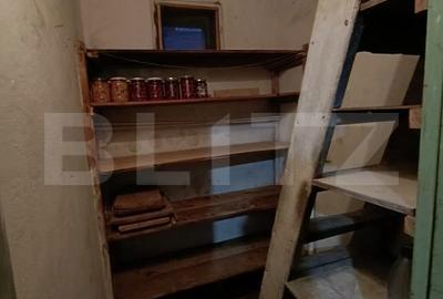 Casă cu 4 camere cu Teren 1000 Mp în Central - 1