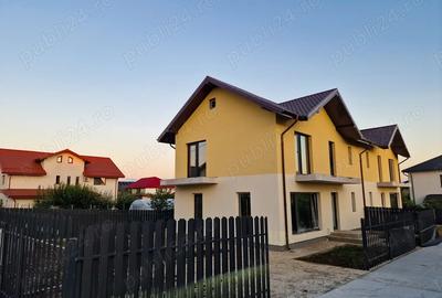 Duplex de vanzare ambele unita?i sunt disponibile. Pre?: 170.000 unitate. - 4