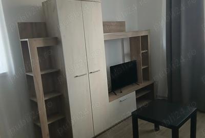 Inchiriez apartament