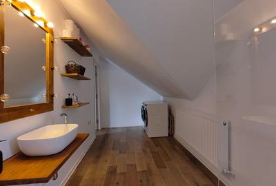 Duplex cu 4 camere cu Teren 357 Mp în Tărlungeni - 8