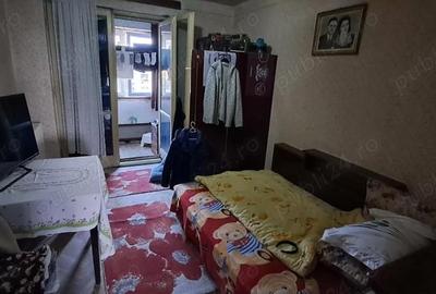 Apartament cu 3 camere semidecomandat în Central - 2