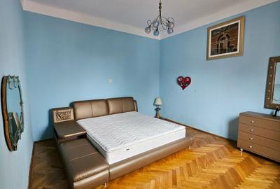 Casa de vanzare - Central(Bulevardul Castanilor) - 17