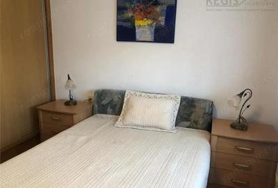 Casă cu 5 camere cu Garaj în Central - 20