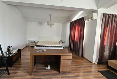 Casă cu 4 camere cu Teren 275 Mp în Eroii Revoluției - 3