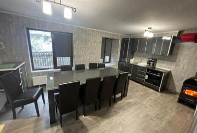 Casă cu 6 camere în Vadu Moților - 2