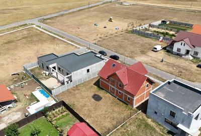 Casă individuală cu 7 camere cu Canalizare în Orțișoara - 4