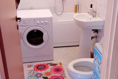 Apartament cu 2 camere decomandat în Titan - 2