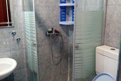 Casă cu 15 camere cu Teren 300 Mp în Costinești - 4