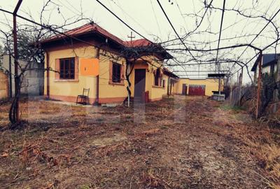 Teren 1000 mp si casa renovabila 85 mp, la strada brestei cu - 2