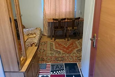 In Giroc,Bucatarie separata,180 E,libera acum - 4