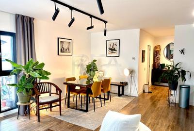 Apartament cu 3 camere decomandat, mobilat în Pajura