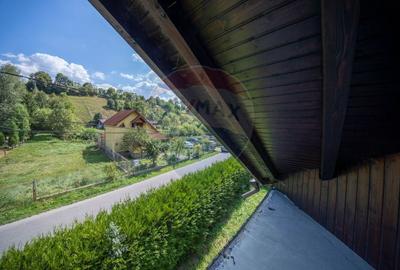 Casă individuală cu 8 camere cu Teren 622 Mp în Moieciu de Jos - 8