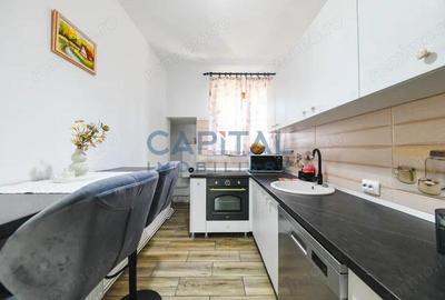 Casă cu 3 camere cu Canalizare în Central - 9