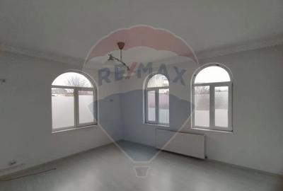 Casă cu 2 camere în Ultracentral - 9