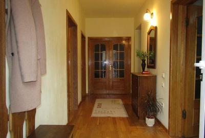 Zona Excelenta! Vanzare Casa Centru - zona Spital Judetean! - 4