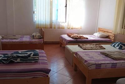 Casă cu Teren 1000 Mp în Central - 4