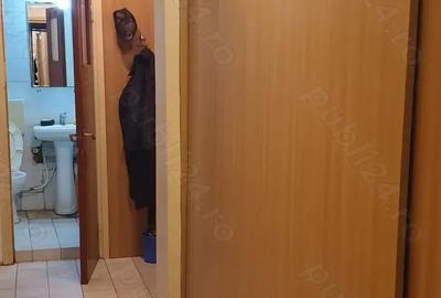 Inchiriez apartament cu 2 camere - 1