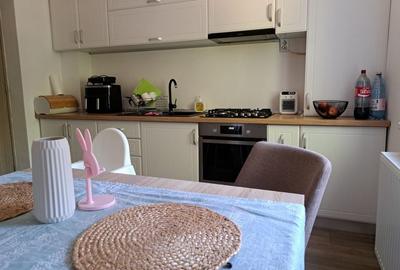 Apartament 2 camere spațios Unirii ( loc de parcare)