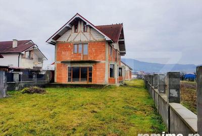 Casă cu 5 camere cu Teren 1000 Mp în Unirea - 11