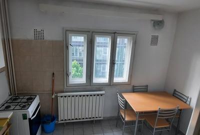 Inchiriez garsoniera Academia Militara-Panduri Inchiriez garsoniera Academia Militara-Panduri - 2