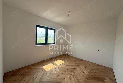 Casă cu 7 camere cu Teren 600 Mp în Ighiu - 7