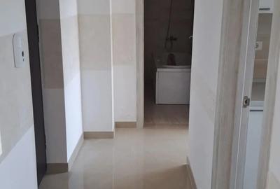 Inchiriez apartament doua camere - 2