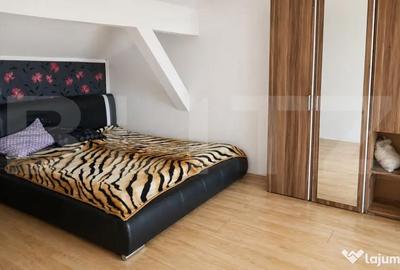 Apartament cu 4 camere decomandat în Central