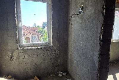 Casa de vanzare - Strada Grivitei, Targu Jiu - 20