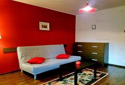 Garsonieră semidecomandată, mobilată în Central