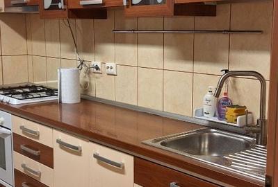 Apartament cu 3 camere decomandat în Arcu - 9