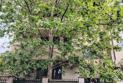 Apartament cu 2 camere decomandat în Gara de Nord