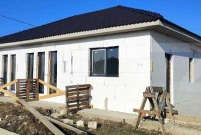 Casa pe un singur nivel, semifinista in Cihei - 4