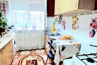 Apartament cu 3 camere semidecomandat în Tătărași - 4