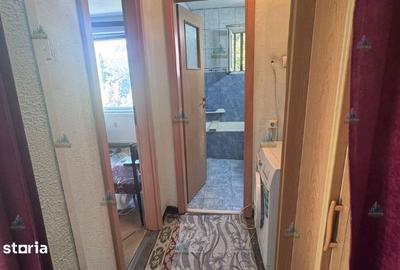 Apartament cu 3 camere semidecomandat în Central - 11