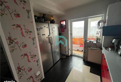 Apartament cu 3 camere decomandat, mobilat în Tractorul - 17