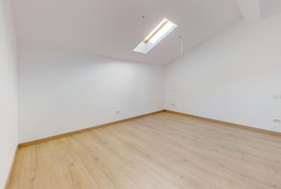 Casă individuală cu 5 camere cu Canalizare în Central - 42