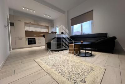 Apartament cu 2 camere semidecomandat în Ghiroda