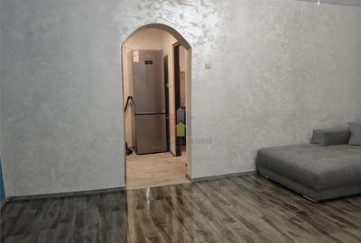 TOTUL NOU, MOBILAT SI UTILAT, parter Independentei - 3