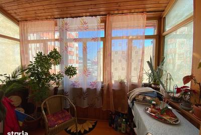 Apartament cu 3 camere decomandat, mobilat în 13 Septembrie - 3