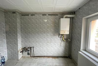 Apartament 3 camere spatioase, usor accesibile, zona Garii Apartament 3 camere spatioase, usor accesibile, zona Garii - 2