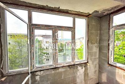 Apartament cu 3 camere decomandat în Est - 2