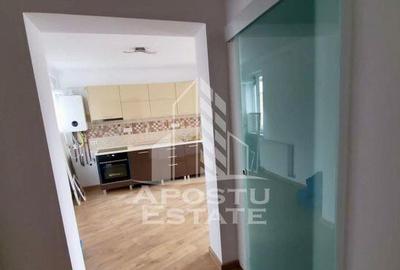 Apartament cu 3 camere decomandat, mobilat în Medicină