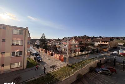 Apartament cu 3 camere, mobilat în Iorga - 2