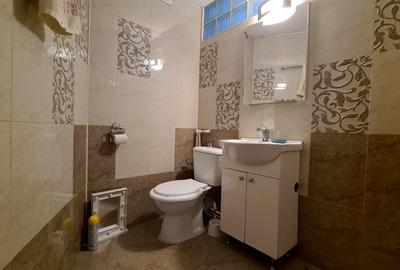 Apartament cu 4 camere decomandat, mobilat în Schei - 11