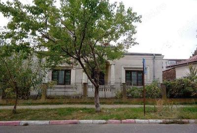 Inchiriez Casa, sau camere in oras Marasesti,VN - 1