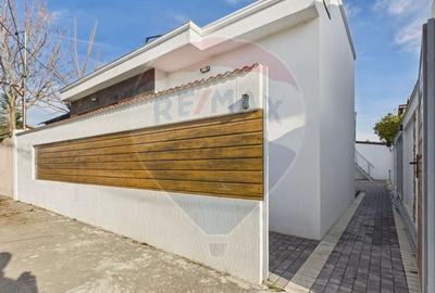 Casa  noua ultramoderna de vanzare Rahova - 2