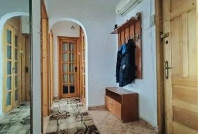 Vanzare apartament 2 camere decomandat - Tomis Nord, langa Școala 36 - 2