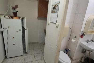 Inchiriez apt.2cam .bloc de 4 etaje ,etaj intermediar - 4