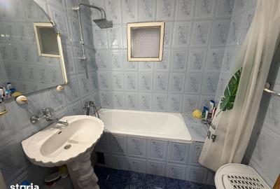 Apartament cu 3 camere semidecomandat, mobilat în Tei - 8