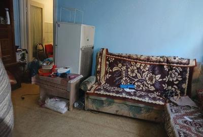 Apartament cu 2 camere nedecomandat în Calea Aradului